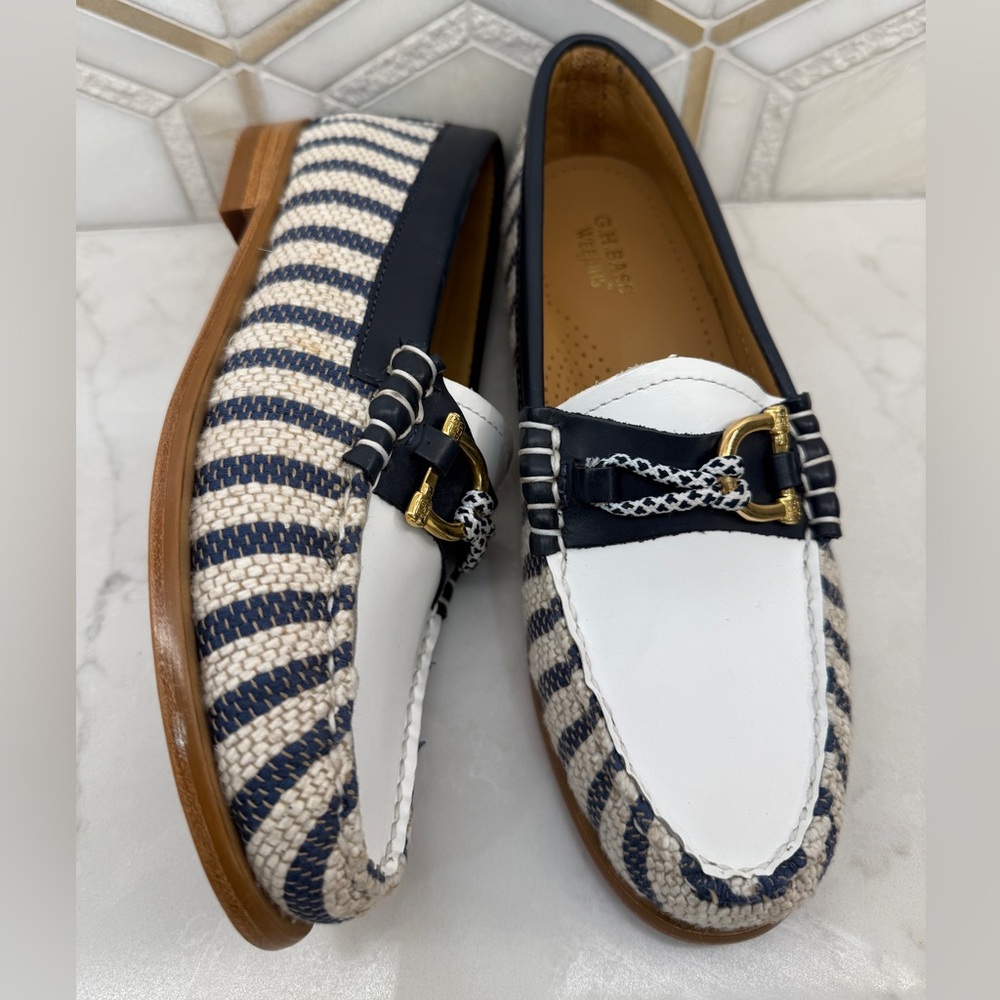 NEW G.H. BASS WEEJUNS LILLY LOAFER NAVY WHITE GOLD 6.5 STRIPED NAUTICAL